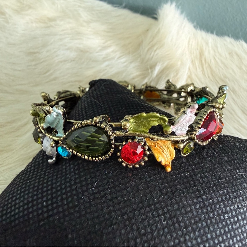 Aurora Borealis Glass Lucite Enamel Leaf Bracelet Vintage Goldtone Rhinestone